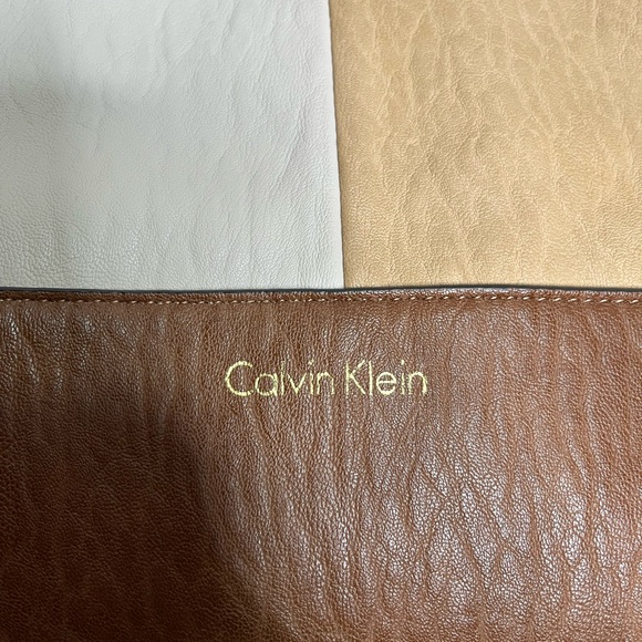 Calvin Klein Sonoma Reversible Tote - Picture 3 of 10